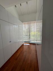 King's Road (D10), Detached #499193801